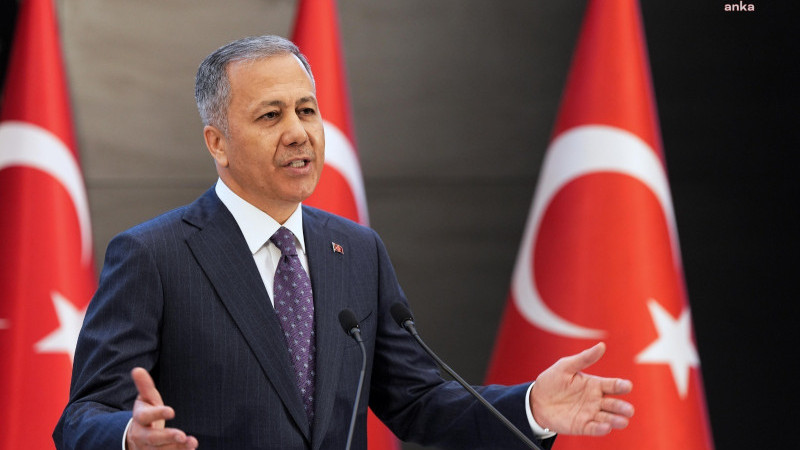 İzmir de Dahil 37 İlde Siber Suç Operasyonu: 567 Şüpheli Gözaltında, 209 Tutuklandı