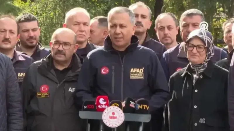 Bakan Yerlikaya: Sındırgı’da 12 artçı sarsıntı meydana geldi