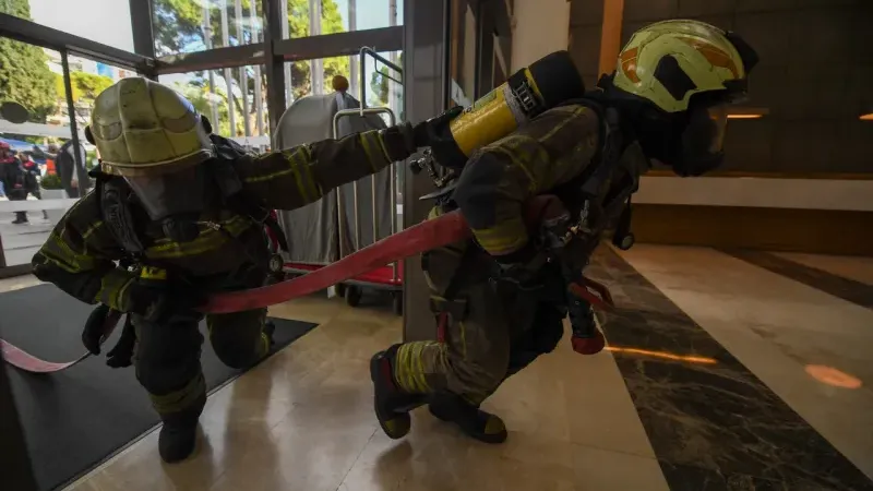 İzmir İtfaiyesi'nden Swissotel Büyük Efes’te yangın tatbikatı