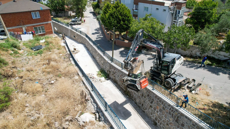 Dikili'deki sülüklü deresi için önemli ihale: Atıksu Arıtma Tesisi yapılacak