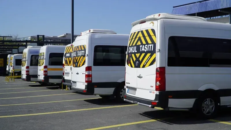 İzmir’de öğrenci servislerine yüzde 5 zam önerisi meclise sunuluyor