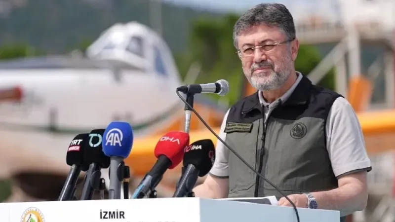 Bakan Yumaklı Kemalpaşa’da Kiraz Hasadına Katıldı