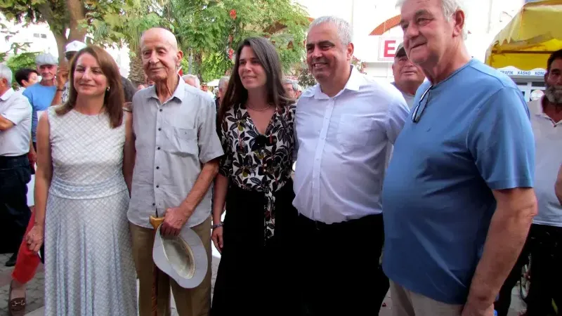 Çeşme'de CHP'den toplu istifa açıklaması