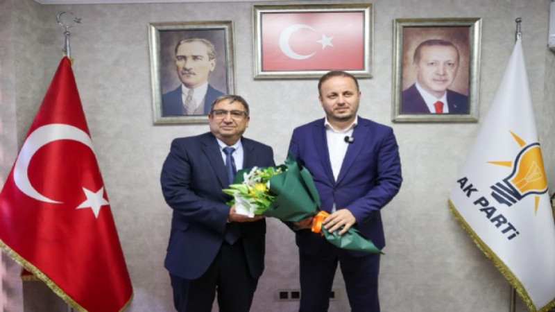 CHP’li Başkan Vekili’nden AK Parti’ye dikkat çeken ziyaret